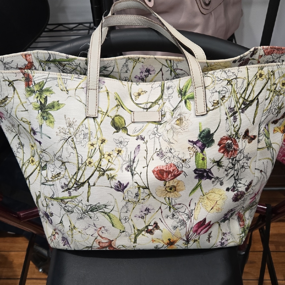 Gucci Cream Floral Canvas Tote